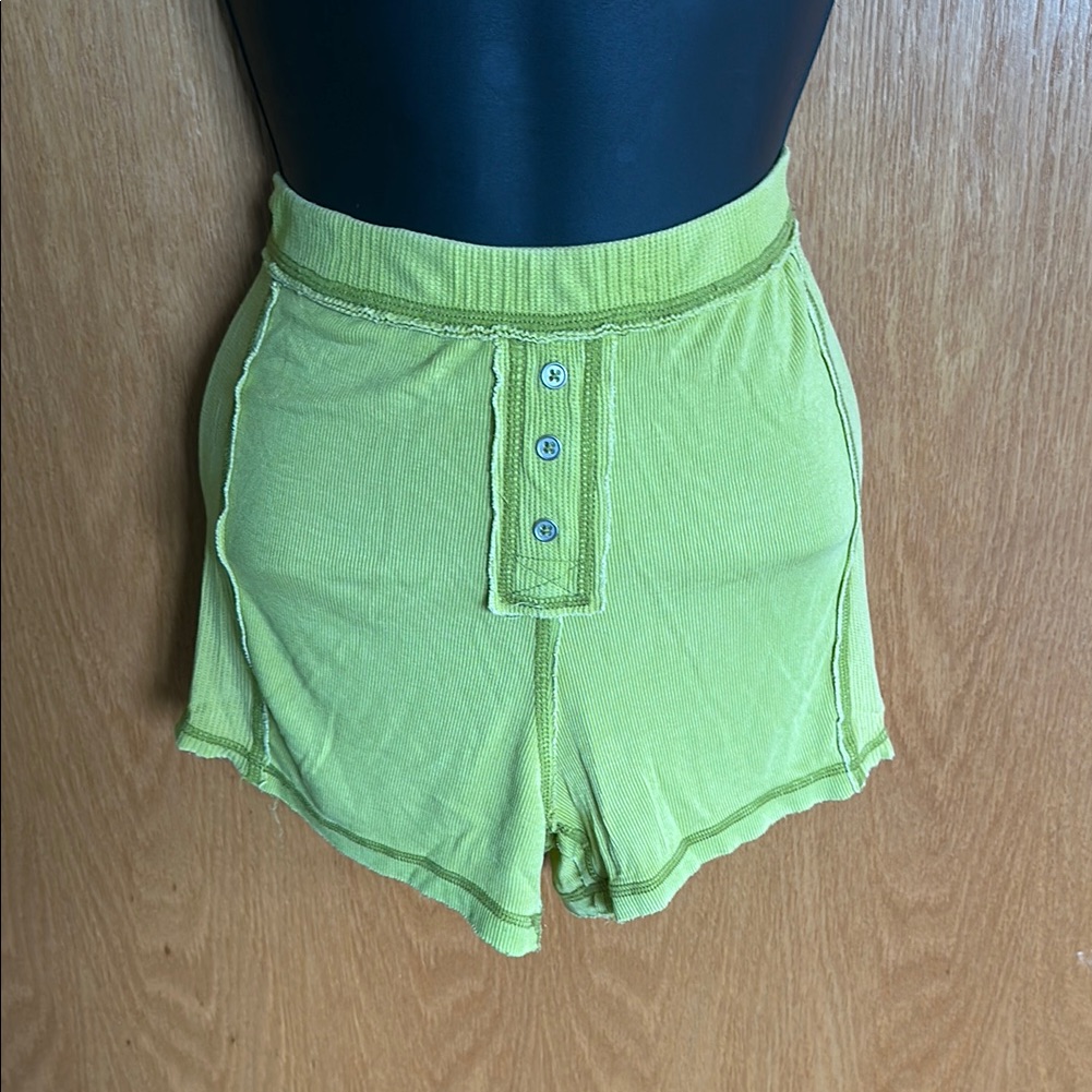 Urban Outfitters Women's Green Button-Up Shorts